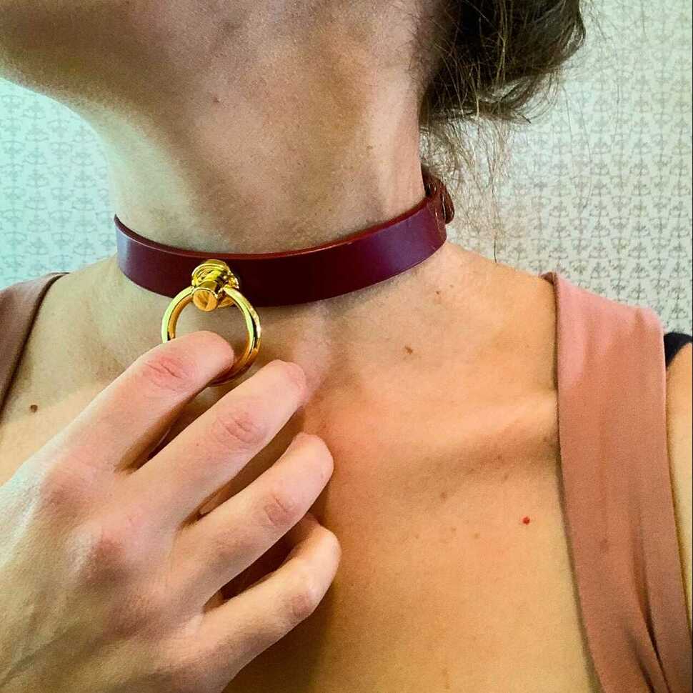 Bordeaux O-ring halsband